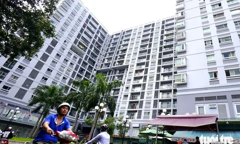 Ngân hàng đồng loạt siết cho vay bất động sản