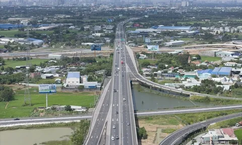 Tây Ninh dự trữ nguồn đất, đá, cát phục vụ đường Vành đai 4 và cao tốc TPHCM - Mộc Bài