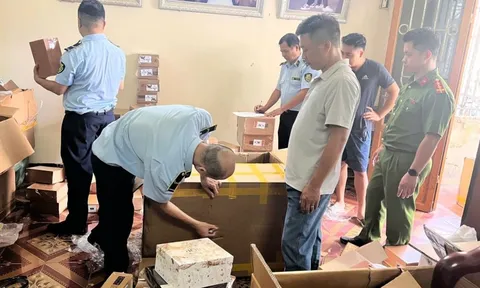 Đồng loạt phát hiện, bắt giữ số lượng lớn hàng hoá giả mạo nhãn hiệu nổi tiếng
