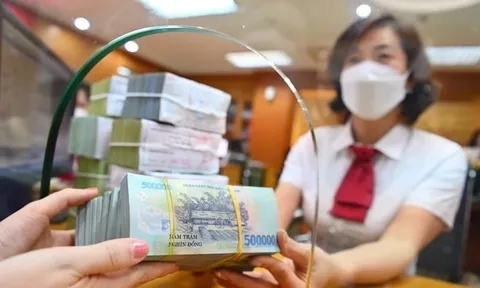 Đang ưu đãi 7% đột ngột lên gần 20%: 'Ác mộng' lãi suất thả nổi của người mua nhà