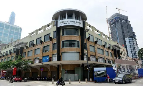 Loạt dự án 'đất vàng' trung tâm TP.HCM dần khởi động sau nhiều năm 'quây tôn'