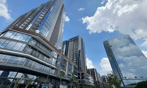 Vốn đắt, bất động sản cũng khó vay