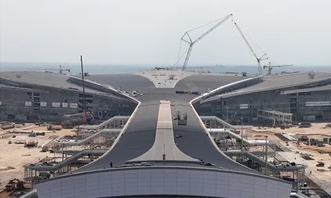 Metro Bến Thành - Thủ Thiêm sẽ khởi công tháng 4/2026 giúp kết nối Long Thành