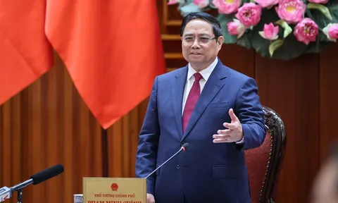 Thủ tướng: Xây dựng ngay kho dầu thô tại Nghi Sơn và tính toán các địa điểm khác