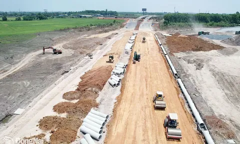 Tăng tốc giải phóng mặt bằng loạt dự án hạ tầng lớn