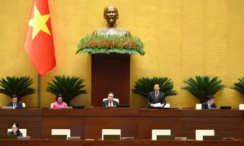 Công chứng giao dịch bất động sản không phụ thuộc địa giới sẽ 'thực hiện theo lộ trình'