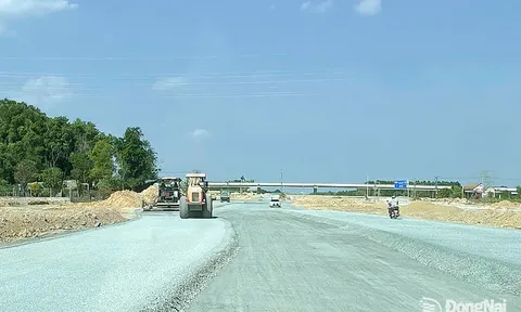 Nhiều dự án trọng điểm tại thành phố Đồng Nai thi công xuyên kỳ nghỉ lễ 30-4 và 1-5
