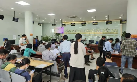 Có nên bỏ địa hạt công chứng nhà đất, người dân có thể công chứng ở bất kỳ nơi nào?
