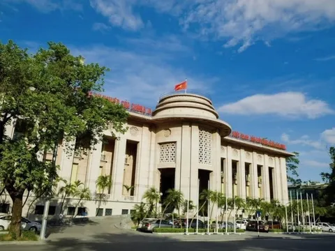 Lãi suất liên ngân hàng tăng mạnh, Ngân hàng Nhà nước hút ròng gần 36.600 tỷ đồng
