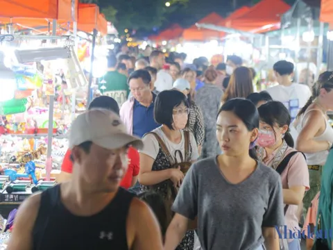 Du lịch Đà Nẵng 'bội thu' nhờ lễ hội pháo hoa quốc tế