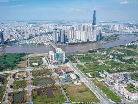 Hoàn thiện quy hoạch để TP.HCM “hóa rồng”