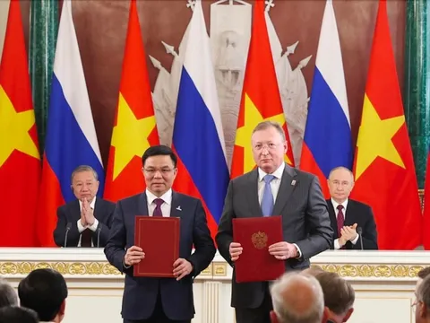 PVN, PV GAS, VNVC, Vietnam Airlines ký loạt hợp tác cùng các Tập đoàn Nga trước sự chứng kiến của Tổng Bí thư Tô Lâm và Tổng thống Vladimir Putin