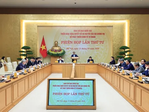 Thủ tướng: Xây dựng cơ chế giao việc lớn, việc khó, việc đột phá cho doanh nghiệp