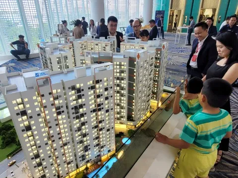 Thị trường bất động sản cần những cú hích