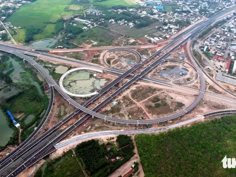 Cao tốc Biên Hòa - Vũng Tàu: Đảm bảo điều kiện kỹ thuật lắp đặt thiết bị thu phí không dừng ETC