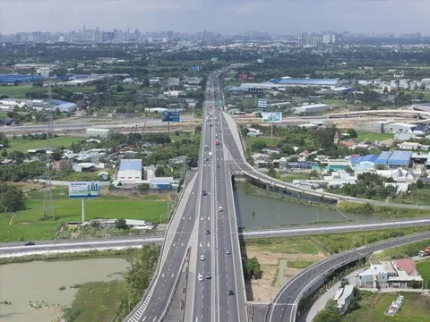 Tây Ninh dự trữ nguồn đất, đá, cát phục vụ đường Vành đai 4 và cao tốc TPHCM - Mộc Bài