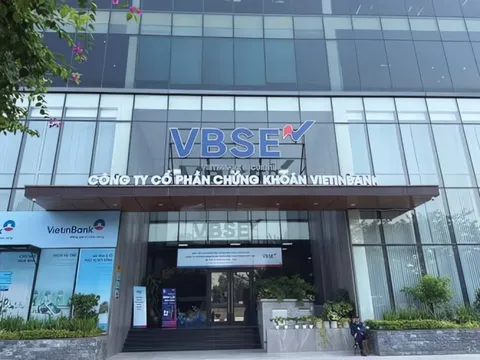 Tự doanh 'hụt hơi', Chứng khoán VietinBank báo lãi quý III giảm 98%