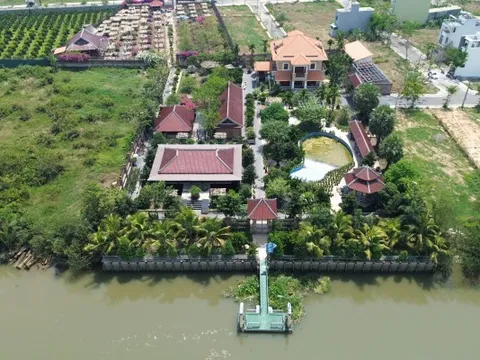 Hàng loạt công trình có dấu hiệu san lấp, lấn chiếm bờ sông Tắc, xây dựng trên đất nông nghiệp tại phường Trường Thạnh, TP Thủ Đức