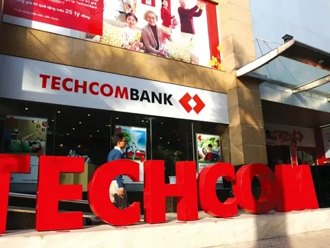 Ngân hàng đổ mạnh tiền vào chứng khoán, bất động sản: VPBank, LPBank, TCB gây chú ý