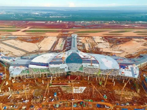 Chính phủ: Nghiên cứu làm metro số 1 nối dài đến sân bay Long Thành, triển khai theo cơ chế khẩn cấp