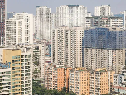 Lãi suất tăng, doanh nghiệp địa ốc tung ưu đãi 'hút' khách