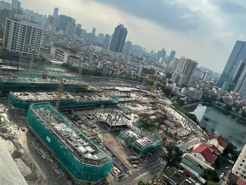 Dòng tiền phân hoá khi nguồn cung bất động sản dồi dào