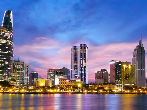 Cuộc đua bán bất động sản khốc liệt, lộ diện những ông lớn đang thâu tóm tâm lý khách mua