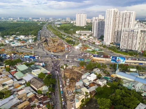 Loạt dự án giao thông trọng điểm nguy cơ đội vốn hàng chục nghìn tỷ