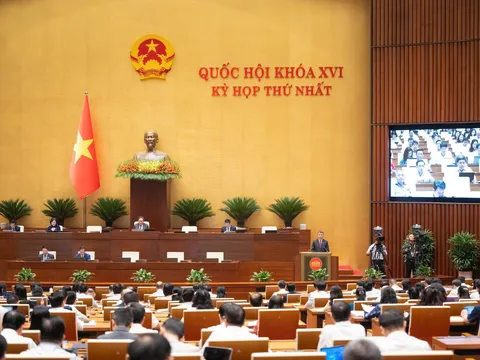 Thủ tướng: Hạn chế tối đa việc xây dựng trụ sở, trung tâm hành chính mới