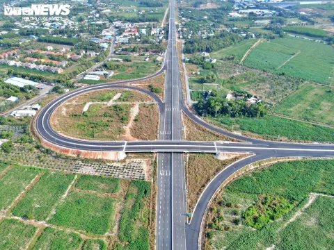 TP.HCM và Đồng Nai - hai thành phố đặt cạnh nhau sẽ tạo ra 'cặp động cơ' tăng trưởng