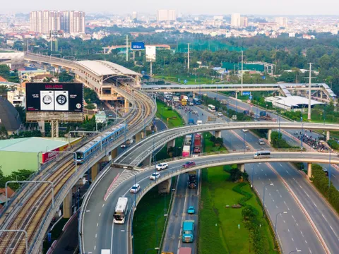 TPHCM chú trọng phát triển bền vững (*): Hạ tầng giao thông đồng bộ, hiện đại