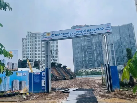 Hé lộ chủ tòa căn hộ tại Ciputra gây tranh cãi vì... 'giá rẻ' từ 95 triệu đồng/m2: Vừa tăng vốn lên 9.500 tỷ, đăng ký chỉ 5 lao động