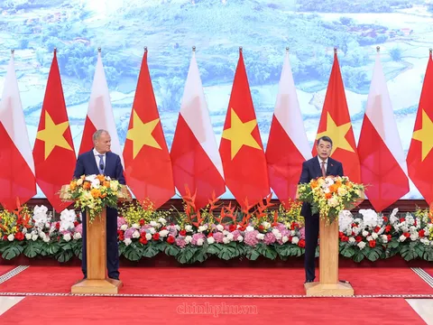 Việt Nam, Ba Lan thiết lập quan hệ Đối tác chiến lược