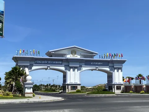 Nợ phải trả của chủ dự án KN Paradise tăng lên gần 1 tỷ USD 